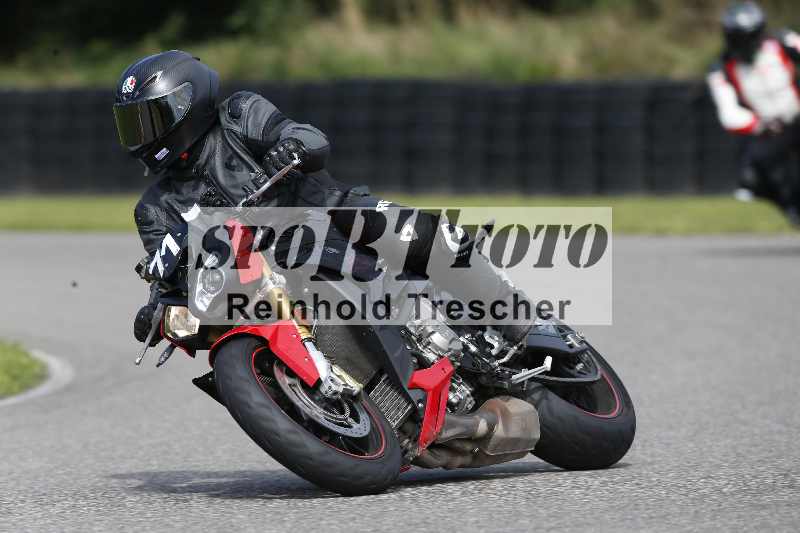 /Archiv-2025/42 07.08.2025 Peter Studer Girls Day ADR/Gruppe blau/71